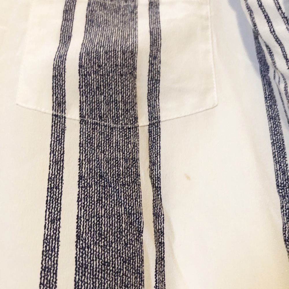 Joie 100% silk white & blue stripe top w/ pocket - Picture 5 of 7